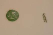 Dinner Plate with Flower Basket  10 1/2