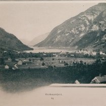 1525298631560-e7560896-0bb2-4ebb-8925-e2b1492207b4