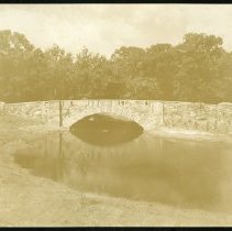 Bronx River Parkway bridge over the Bronx River Parkway - formerly located just north of the Broad Street Viaduct