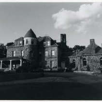 Men's dormitory, King's College (former Metropolitan Manor Country Club clubhouse)
