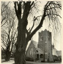 St. John's Episcopal Church, Fountain Square
