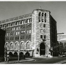 Bank of New York building, 235 Main Street (looking east at the intersection of Main Street and Church Street)