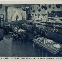 Cocktail lounge, the French Chef restaurant, 184 South Broadway