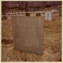 Tombstone of Cornelius Oakley and Sarah Oakley, Purchase Friends Meeting House Cemetery