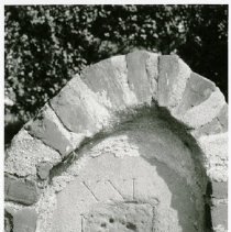 21st milestone, Danbury Post Road (East Lincoln Avenue)