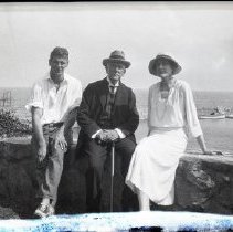 Columbus O'Donnell Iselin Jr., Lewis Iselin and Marie de Neufville Iselin at Breakwater House