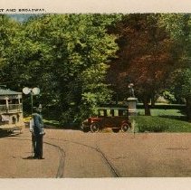 Intersection of Main Street and Broadway (Civil War Soldiers' Monument)