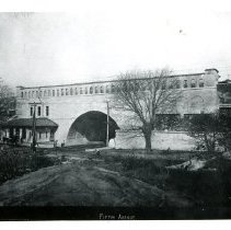 Fifth Avenue station, New York, Westchester & Boston Railway
