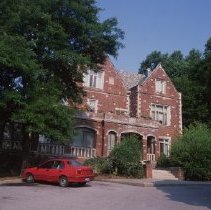 Beecher-McFadden Estate, East Main Street