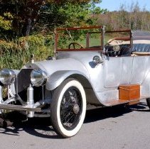 1913 Stevens-Duryea: Right