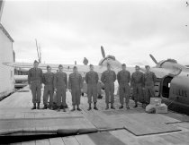 Army reservists leave for training