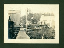 Libe Album Page-24.jpg