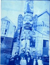 Children at Chief Johnson's Totem pole