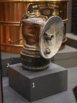 Carbide lamp for mining helmet