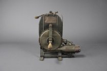 Stewart-Warner hand crank heater model 796