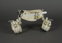 Child's leg and hip brace