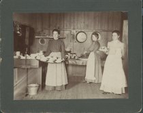 89.7.001, Photograph