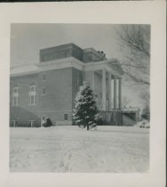 24.15.001, Photograph of Cole Hall in snow from Dorothy Anne Huffman Bridg