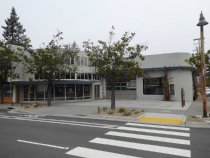 Miller Avenue (number 375) commercial building, 2017