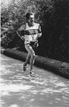 Sal Vasquez running the Dipsea Race