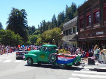 Memorial Day Parade on Miller Avenue, 2019