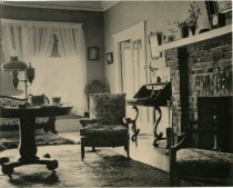 Living room of the Jenkins home in Mill Valley, CA, circa 1920s