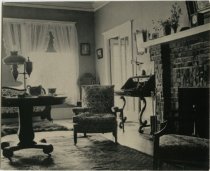 Living room of the Jenkins home in Mill Valley, CA, circa 1920s