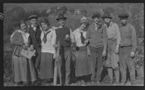 Willow Camp group photo, 1919