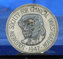 Close-up of First Founder's medal obverse