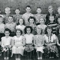 Cook Avenue School 5th Grade Class, 1948