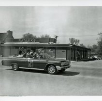Oak Lawn VFW Loyalty Day Parade