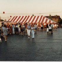 A Weekend in the Life of Oak Lawn