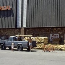 A Weekend in the Life of Oak Lawn