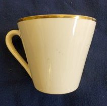 Oak Lawn Holiday Inn Coffee Cup