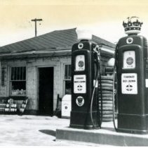 Spitzer's Service Station