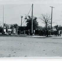 Oak Lawn War Memorial, 1943
