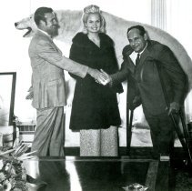 Jack Thompson, Miss America 1969, Judith Anne Ford, and Mayor Fred Dumke