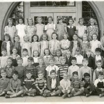 Cook Avenue School 4th Grade Class, 1940