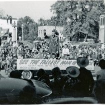 Oak Lawn Round-Up Days Parade