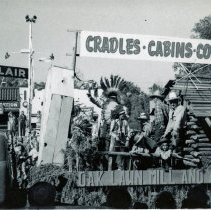 Oak Lawn Round-Up Days Parade