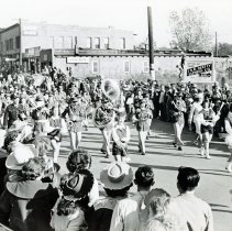 Oak Lawn Round-Up Days Parade