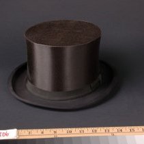 Costume, Performance