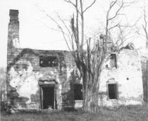 Mouns Jones House, southwest elevation view of surviving eaves wall (1964)
