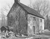 Mouns Jones House, NW perspective view during restoration (c.1970-1971)