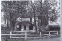 Mouns Jones House, perspective view from covered bridge ramp (1911)