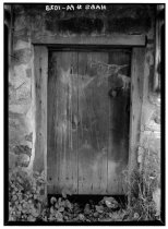 Deturk House, lower-level kitchen doorway and door, multiple images.