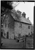 SW perspective VIEW, southern gable end and eastern eaves wall (1958)