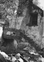 Michael Fulp, interior of S gable wall & chimney after collapse (1969)