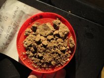 Early local red-clay based mortar residue with [white] lime (#920, 11/13/10