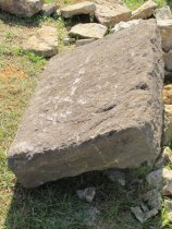 Image #9, 5074: Stone T5A, marked to indicate location at 5th level of step